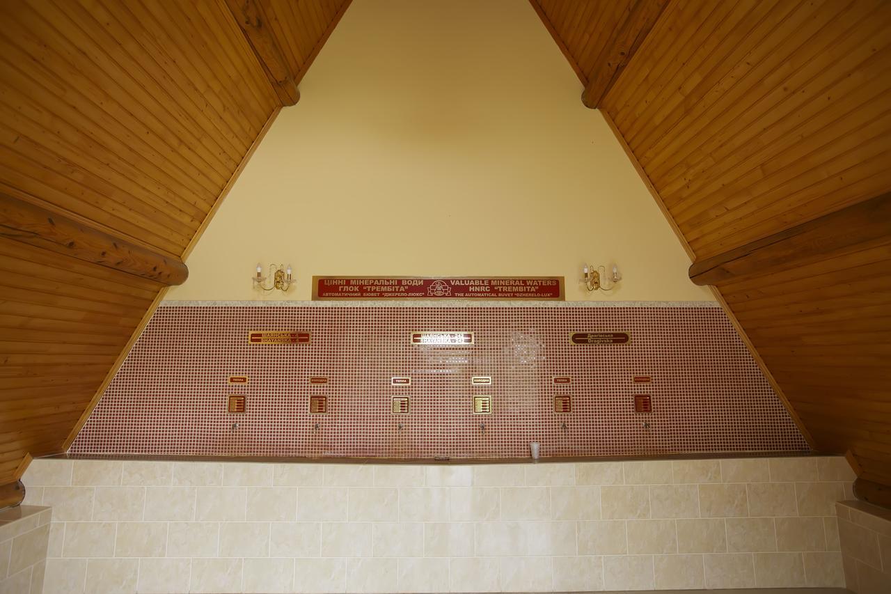 Trembita Khust Exterior photo